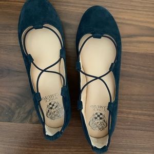 Dark blue close toed sandals
